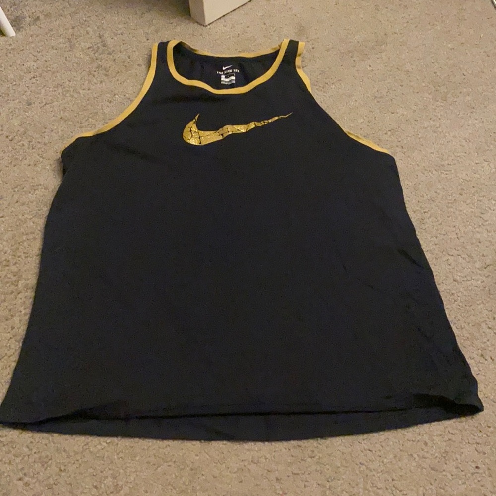 Nike dri fit tank